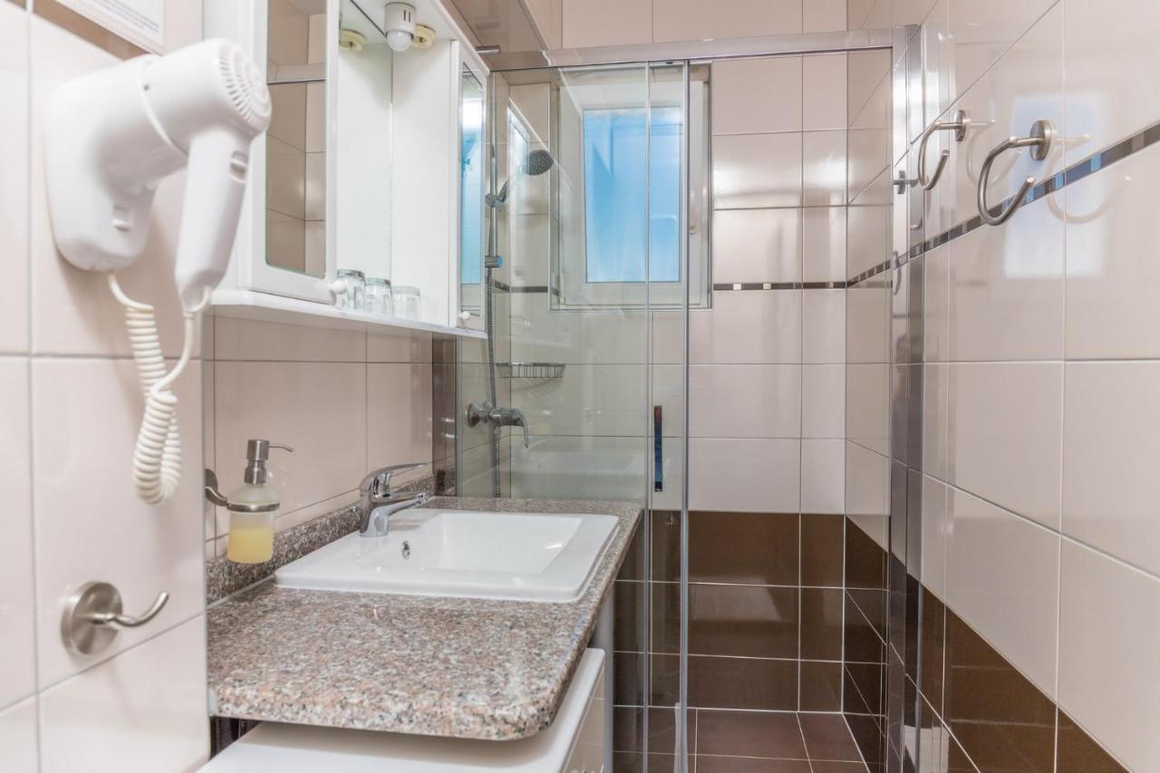 Guest House Sidro Selce Exterior foto