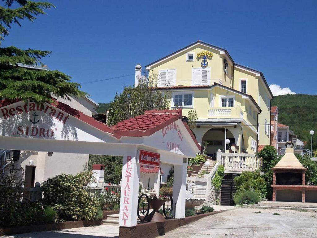 Guest House Sidro Selce Exterior foto